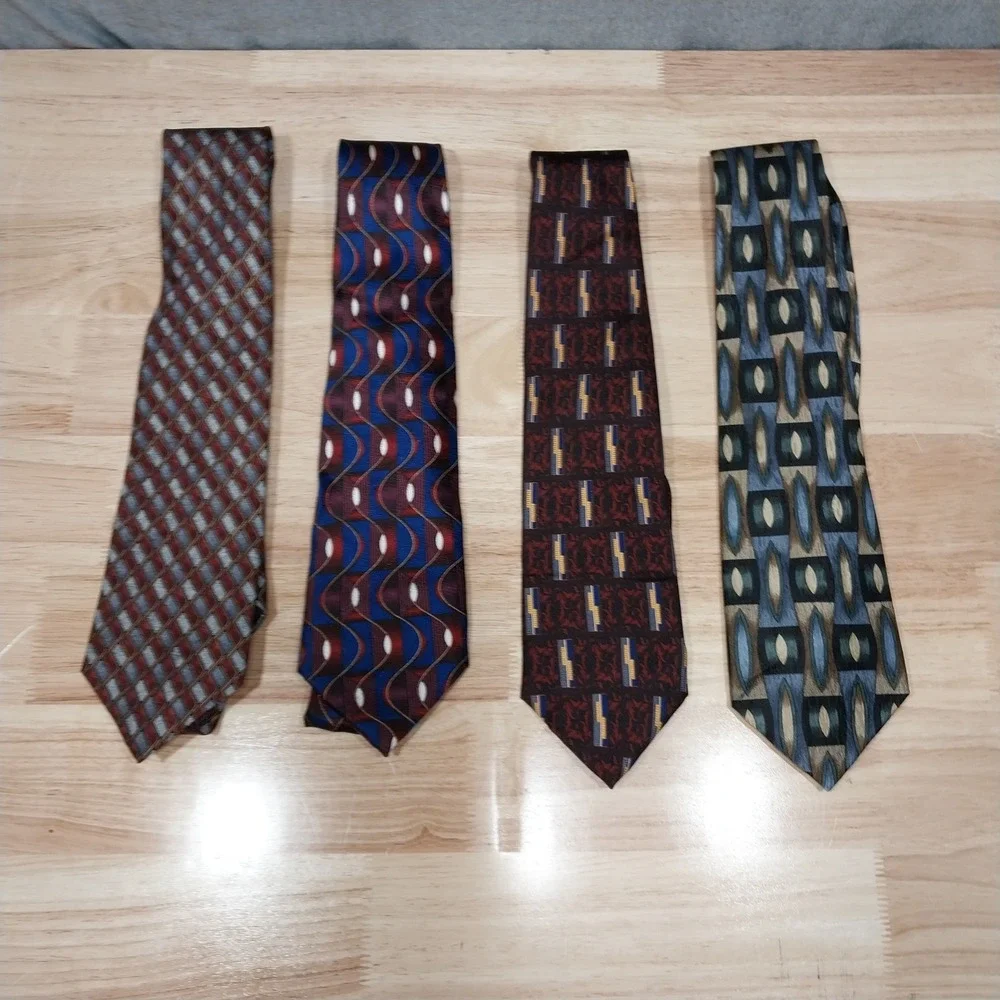 Keith Daniels Mens Neckties Lot of 4 Geometric Silk Multicolored